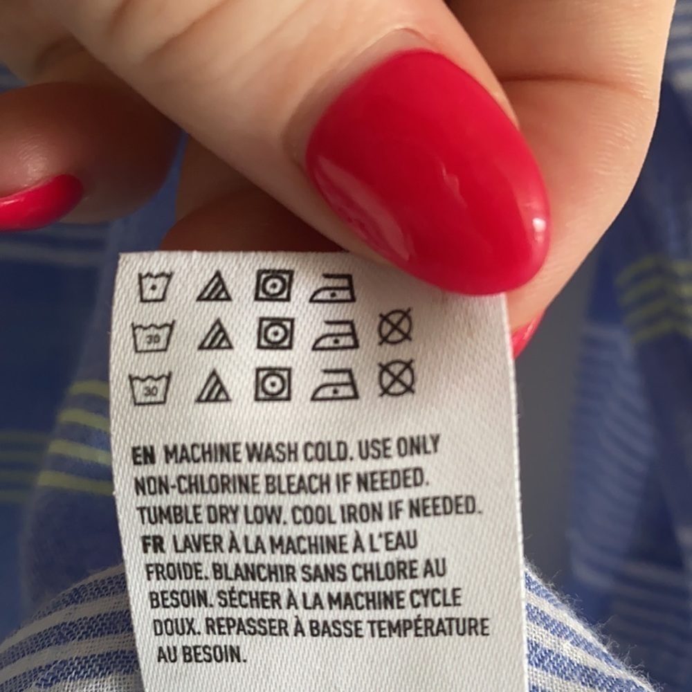 American Eagle Lightweight Button-Up - image 6